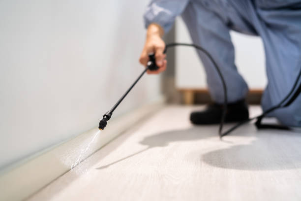 Pest Control Cost in Elroy, WI
